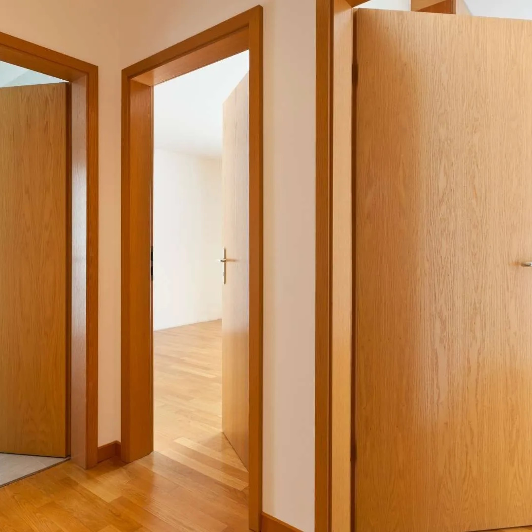 reformas de pisos con cambio de puertas de interior en Cambrils